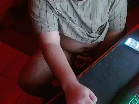 Snapshot of Luacsboy22 chatting on June 17, 2026, 11:47 pm Luacsboy22 online show from June 17, 2026, 11:47 pm