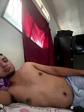 Alejand276765 online show from October 9, 2025, 3:34 pm