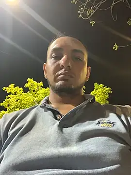 Alejand276765 online show from October 24, 2025, 12:42 am