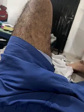 Alejand276765 online show from December 21, 2025, 8:09 pm