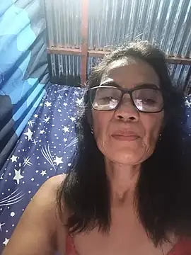 Snapshot of ImYourWoman_55 chatting on August 2, 2026, 7:33 pm ImYourWoman 55 online show from August 2, 2026, 7:33 pm