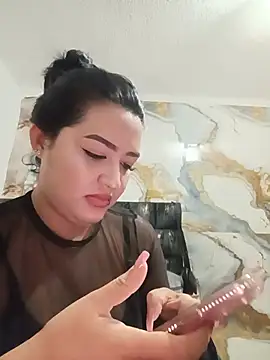 Madame Deborass online show from May 29, 2026, 8:15 pm