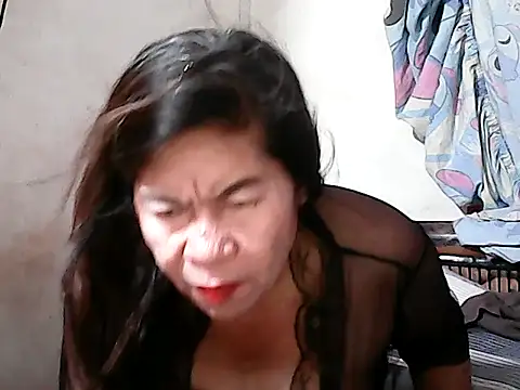 Hottestsexxy Elynnn online show from March 26, 2026, 11:41 am