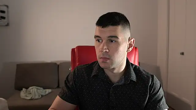 Sand0w online show from March 23, 2026, 8:52 pm