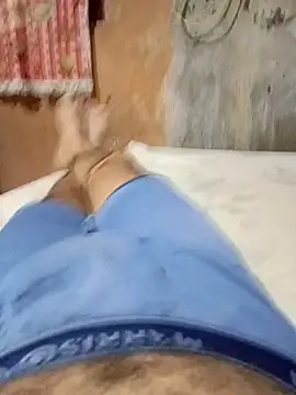 Snapshot of NAUFRAGO_17CM chatting on October 8, 2025, 12:34 am NAUFRAGO 17CM online show from October 8, 2025, 12:34 am