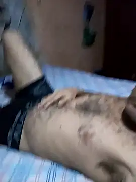 Snapshot of NAUFRAGO_17CM chatting on October 15, 2025, 11:57 pm NAUFRAGO 17CM online show from October 15, 2025, 11:57 pm