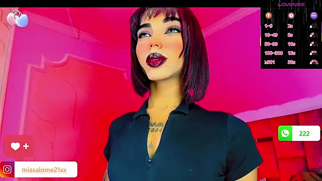 LADY-HOT-SEXY- online show from September 30, 2025, 11:11 pm