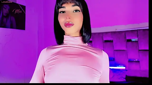 LADY-HOT-SEXY- online show from January 14, 2026, 5:22 am