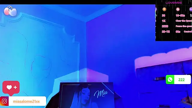 LADY-HOT-SEXY- online show from September 28, 2025, 1:29 pm