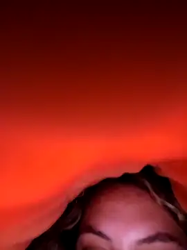 Snapshot of Theredcorazon chatting on March 23, 2026, 11:10 am Theredcorazon online show from March 23, 2026, 11:10 am