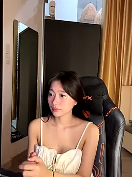 Snapshot of _Meimeibaby_ chatting on December 2, 2025, 10:06 am Meimeibaby online show from December 2, 2025, 10:06 am