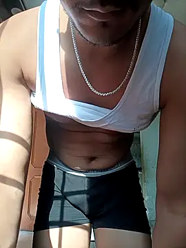 yourcrush0123 online show from December 1, 2025, 8:37 am