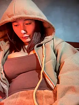 Snapshot of Sanmay55 chatting on January 7, 2026, 3:17 pm Sanmay55 online show from January 7, 2026, 3:17 pm