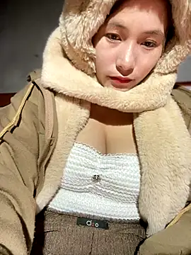 Snapshot of Sanmay55 chatting on December 18, 2025, 3:38 pm Sanmay55 online show from December 18, 2025, 3:38 pm