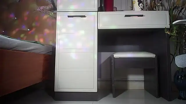 Snapshot of lyly_asian chatting on March 21, 2026, 8:15 am lyly asian online show from March 21, 2026, 8:15 am