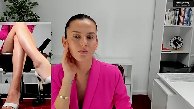 LegswAttitude online show from October 15, 2025, 7:38 am