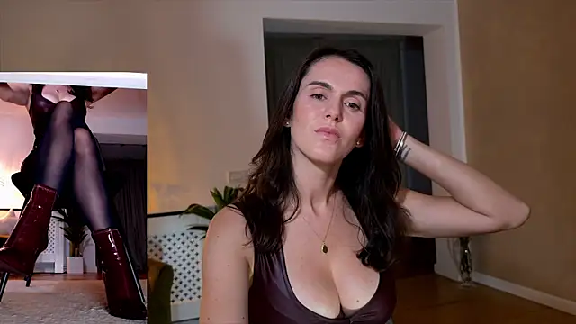 LegswAttitude online show from November 7, 2025, 4:55 pm