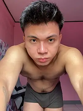 Snapshot of JerichoGutierez chatting on August 4, 2026, 2:38 am JerichoGutierez online show from August 4, 2026, 2:38 am