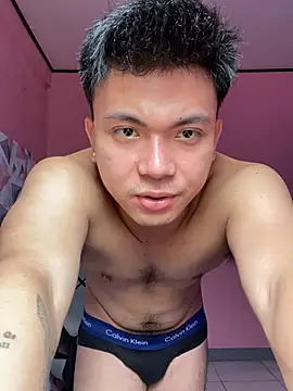 Snapshot of JerichoGutierez chatting on August 3, 2026, 4:09 am JerichoGutierez online show from August 3, 2026, 4:09 am