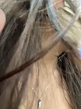 xiao-mo520 online show from April 11, 2026, 10:52 am