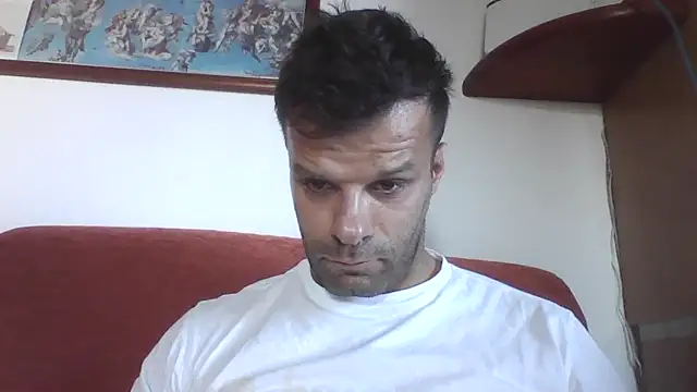 Snapshot of FROCETTO93 chatting on September 21, 2025, 3:39 pm FROCETTO93 online show from September 21, 2025, 3:39 pm