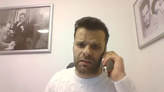 Snapshot of FROCETTO93 chatting on December 4, 2025, 5:23 pm FROCETTO93 online show from December 4, 2025, 5:23 pm