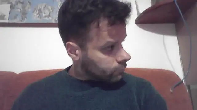 Snapshot of FROCETTO93 chatting on October 25, 2025, 4:51 pm FROCETTO93 online show from October 25, 2025, 4:51 pm