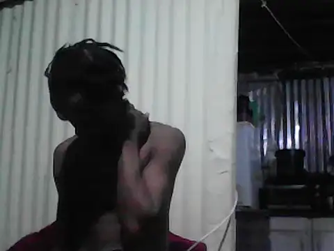 Snapshot of danierviwe chatting on December 20, 2025, 9:28 pm danierviwe online show from December 20, 2025, 9:28 pm