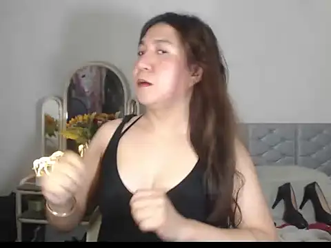 Snapshot of stellahugeX chatting on December 14, 2025, 8:53 am stellahugeX online show from December 14, 2025, 8:53 am