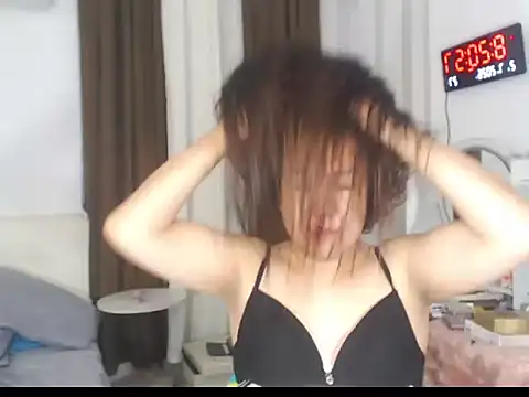 Snapshot of stellahugeX chatting on July 2, 2026, 12:22 am stellahugeX online show from July 2, 2026, 12:22 am