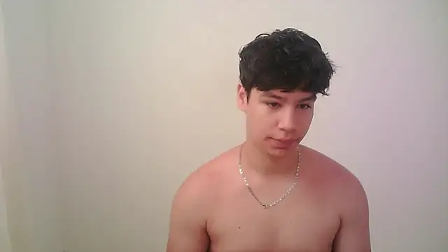 Snapshot of zeus_181 chatting on May 12, 2026, 2:45 pm zeus 181 online show from May 12, 2026, 2:45 pm