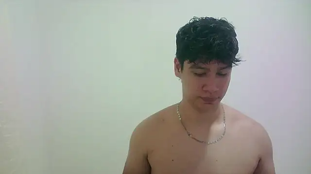 Snapshot of zeus_181 chatting on March 4, 2026, 12:18 am zeus 181 online show from March 4, 2026, 12:18 am