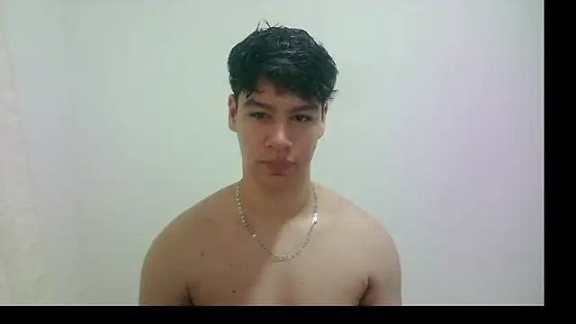 Snapshot of zeus_181 chatting on April 17, 2026, 8:39 am zeus 181 online show from April 17, 2026, 8:39 am