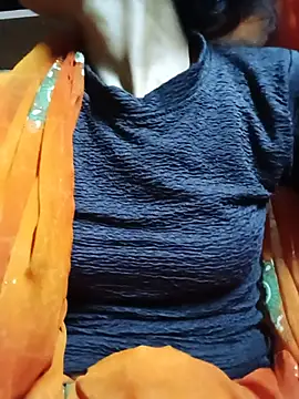 Snapshot of Payal-0143 chatting on July 17, 2026, 2:14 pm Payal-0143 online show from July 17, 2026, 2:14 pm