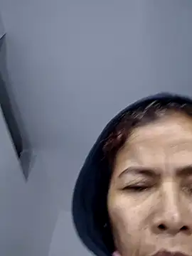 Merybeks online show from July 6, 2026, 10:44 am