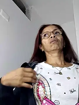 Merybeks online show from March 12, 2026, 10:41 am