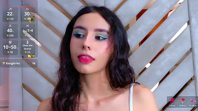 Snapshot of Sarah-Grace chatting on October 30, 2025, 2:54 am Sarah-Grace online show from October 30, 2025, 2:54 am