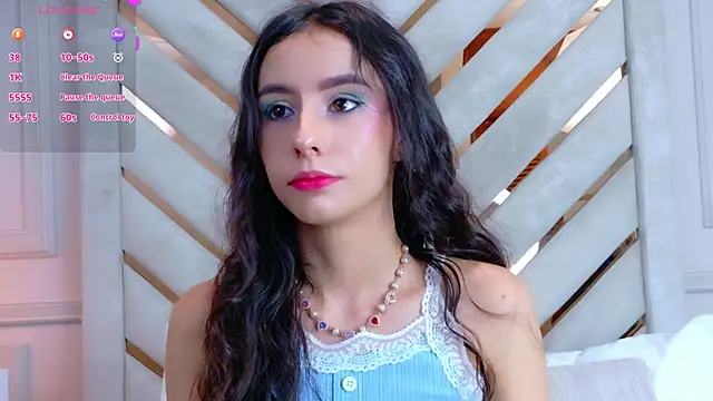 Snapshot of Sarah-Grace chatting on October 16, 2025, 2:42 am Sarah-Grace online show from October 16, 2025, 2:42 am