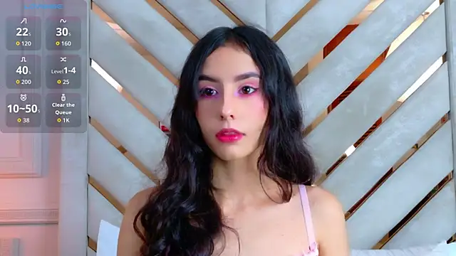 Snapshot of Sarah-Grace chatting on November 3, 2025, 2:39 am Sarah-Grace online show from November 3, 2025, 2:39 am