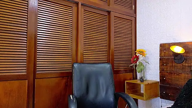 ALANNFERRER online show from October 20, 2025, 10:16 am