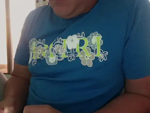 Snapshot of zeusmasterhorny chatting on September 9, 2025, 10:41 pm zeusmasterhorny online show from September 9, 2025, 10:41 pm