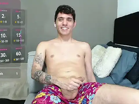 Snapshot of Matteo12_ chatting on May 16, 2026, 10:36 am Matteo12 online show from May 16, 2026, 10:36 am
