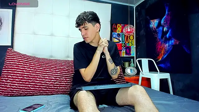 Matteo12  online show from September 21, 2025, 8:36 pm