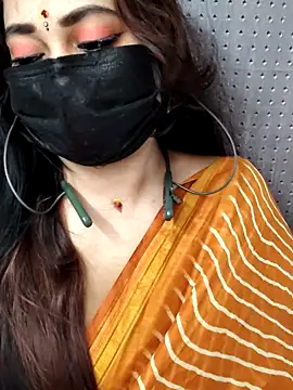 Snapshot of Cutie_nila26 chatting on September 14, 2025, 5:41 am Cutie nila26 online show from September 14, 2025, 5:41 am