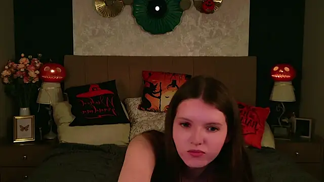 Gaby Essen online show from October 25, 2025, 8:31 pm