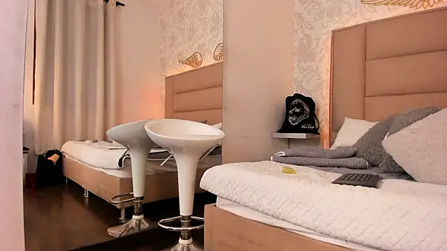 Snapshot of white_leti chatting on September 30, 2025, 10:38 pm white leti online show from September 30, 2025, 10:38 pm