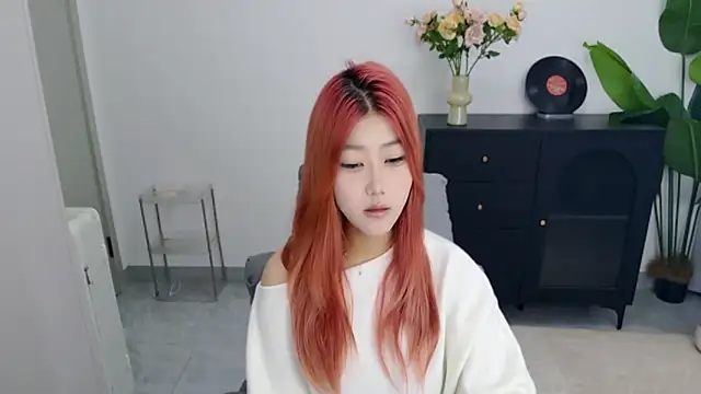 xiaouli online show from October 11, 2025, 2:34 am