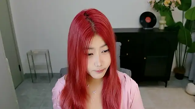 xiaouli online show from September 16, 2025, 1:50 am