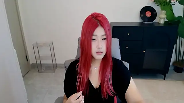 xiaouli online show from September 13, 2025, 1:38 am