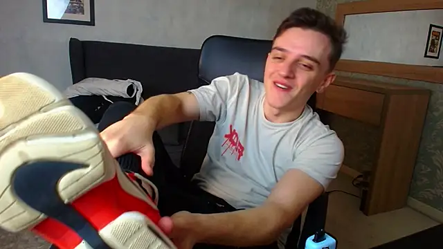 Snapshot of FelixStarkk chatting on November 30, 2025, 5:19 am FelixStarkk online show from November 30, 2025, 5:19 am